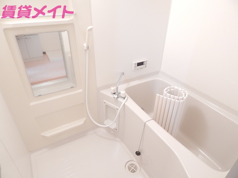 バス・シャワールーム　同物件別室写真