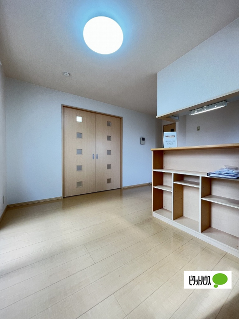 居室・リビング　１０３