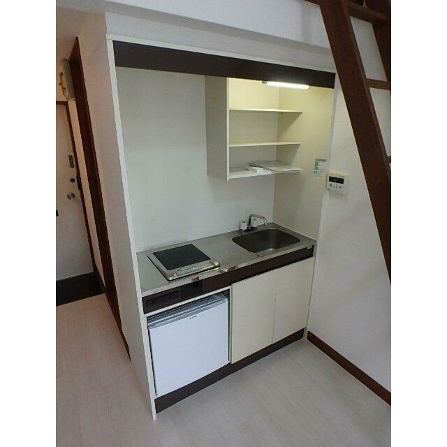 キッチン　IHクッキングヒーター