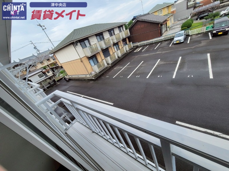 バルコニー　同物件別室写真