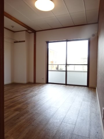 居室・リビング　＊イメージです／同タイプのお部屋です