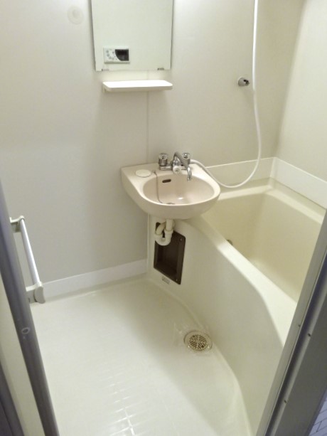 バス・シャワールーム　＊イメージです／同タイプのお部屋です