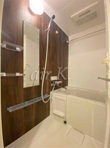 バス・シャワールーム　浴室