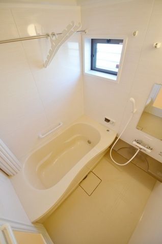 バス・シャワールーム　浴室が一坪！