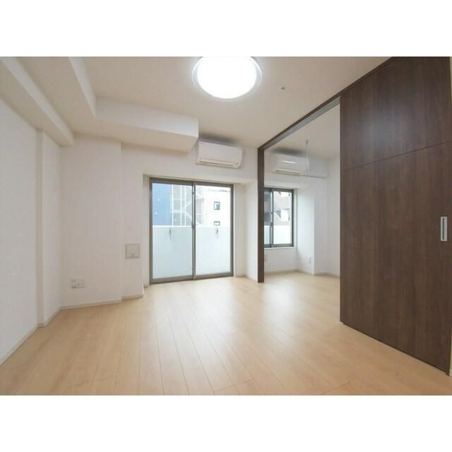 居室・リビング　※別部屋参考写真