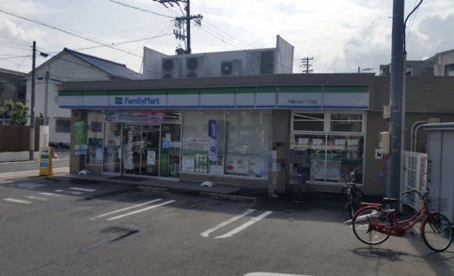 コンビニ　ファミリーマート 千種仲田二丁目店（コンビニ）まで320m