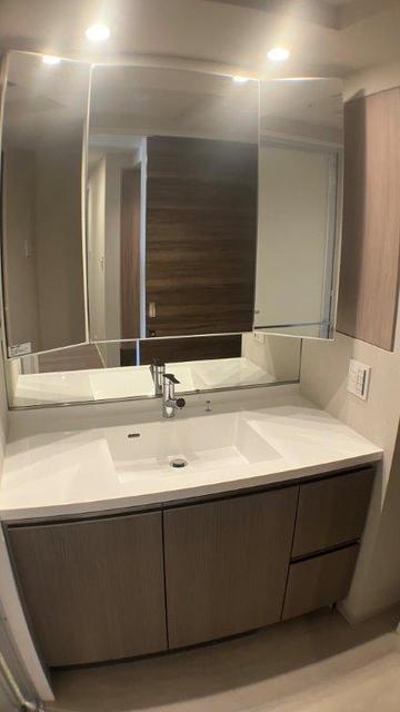 洗面設備　洗面台