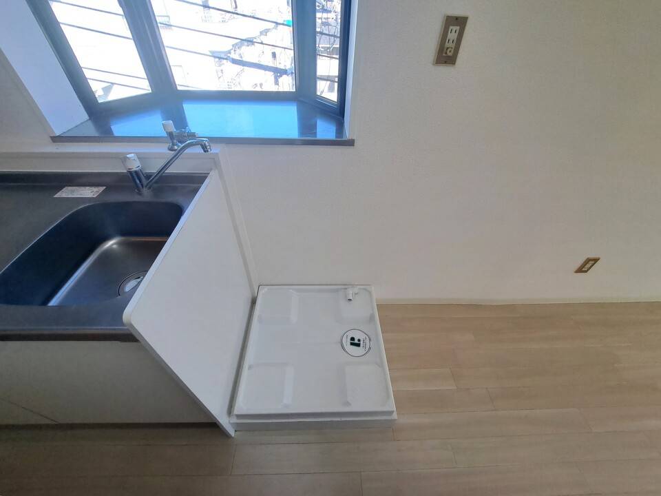 洗面設備　洗濯機置場