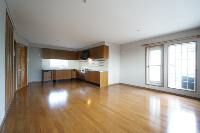 居室・リビング　当日の見学大歓迎！