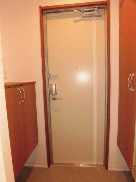 玄関　※現況優先となります。