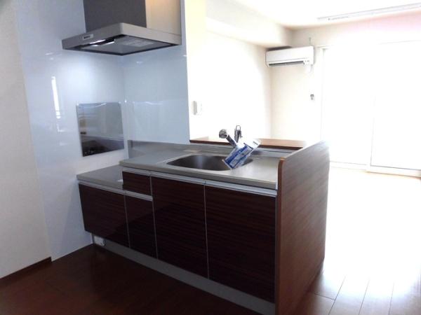 キッチン　※現況優先となります。