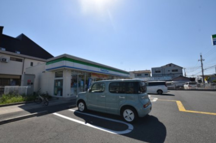コンビニ　ファミリーマート 泉大津宮町店（コンビニ）まで570m