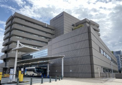 病院　地方独立行政法人大阪市民病院機構　大阪市立十三市民病院（病院）まで673m