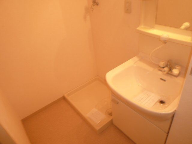 洗面設備　洗面台です。