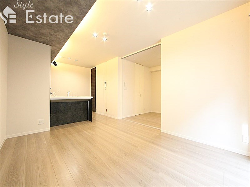 居室・リビング　内装