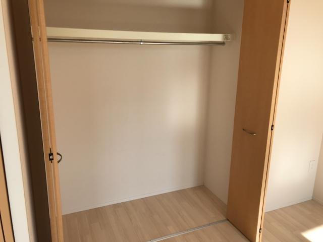 収納　クローゼット