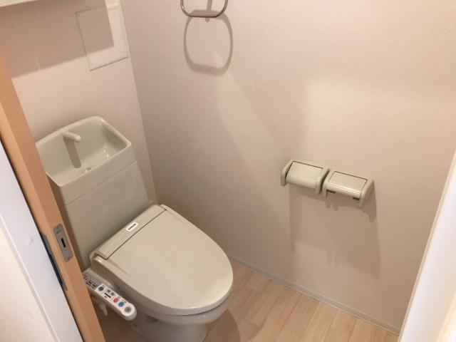 トイレ　シャワー付トイレ