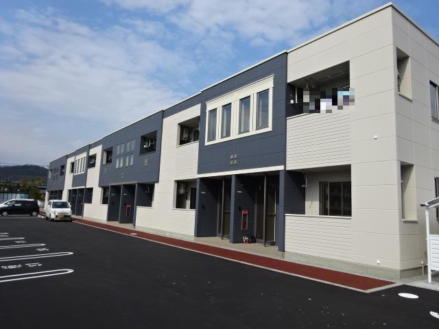 建物外観　外観写真（昼）