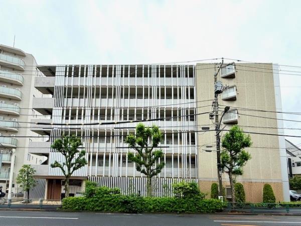 建物外観　落ち着いた雰囲気の外観です