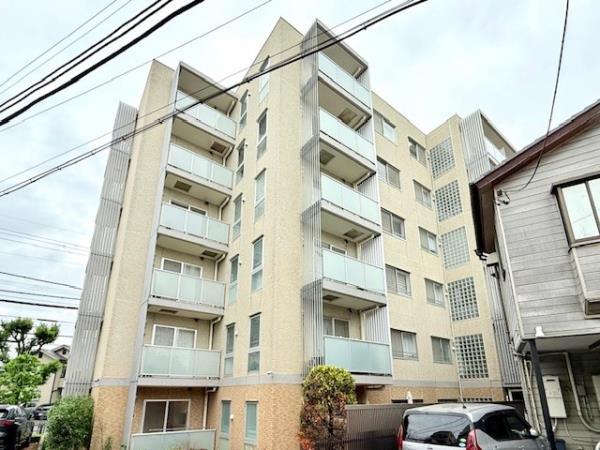 建物外観　外はこのようになっています