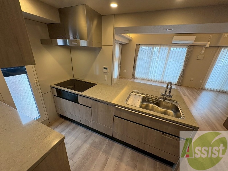 キッチン　システムキッチンなので、すぐお料理に使えます！