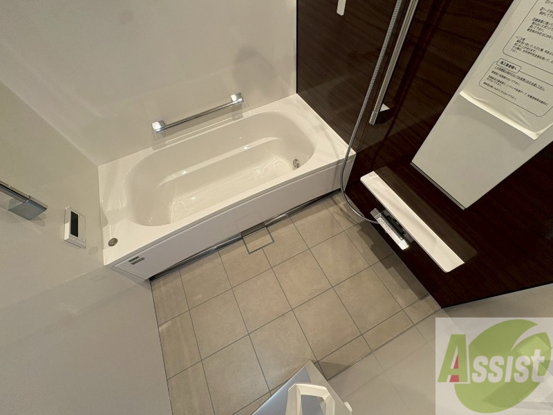 バス・シャワールーム　お風呂になります。一日の疲れを癒してくださいね。