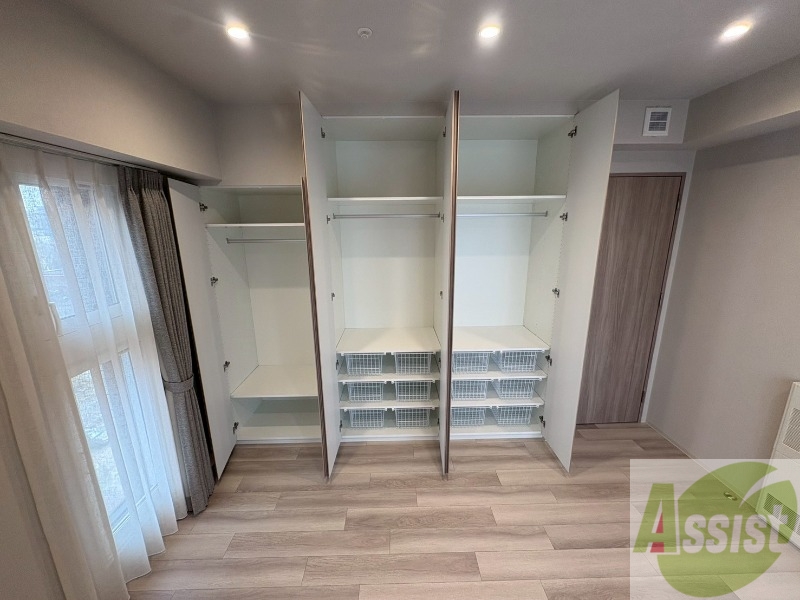 収納　収納もバッチリあるのでお部屋が片付きますよ！