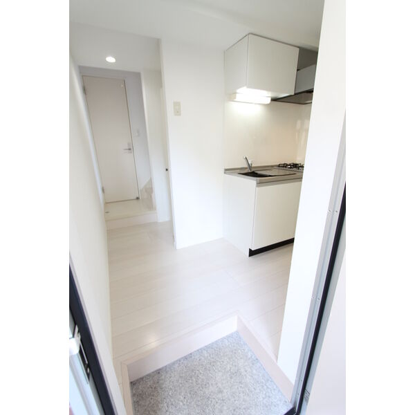 玄関　※同じシリーズの室内写真