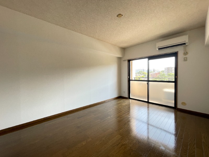 居室・リビング　別号室