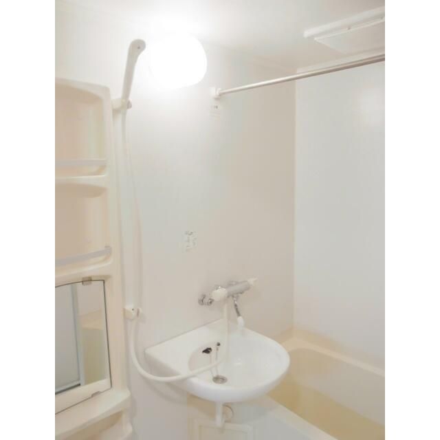 バス・シャワールーム　お部屋探しは株式会社　タウンハウジング　までお気軽にお問合…