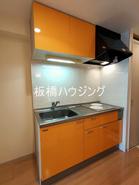 キッチン　システムキッチン