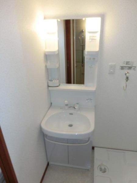 洗面設備　便利なシャンプードレッサーです