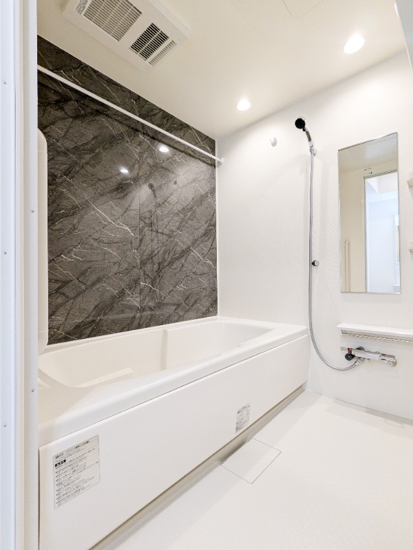 バス・シャワールーム　図面と現状に相違がある場合には現状を優先