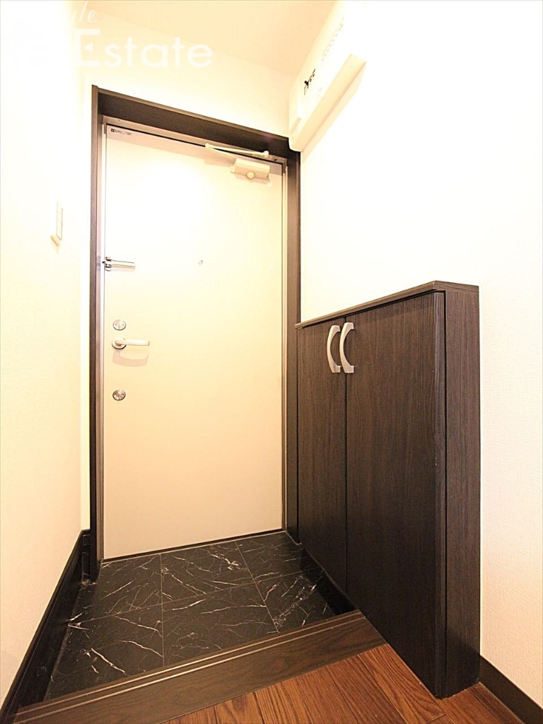 玄関　同仕様写真