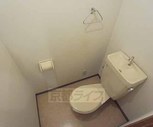 トイレ　清潔なトイレです。