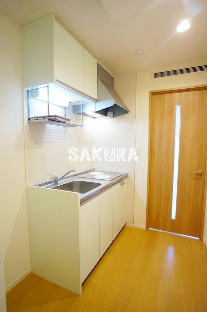 キッチン　広々使える快適な調理スペースです♪