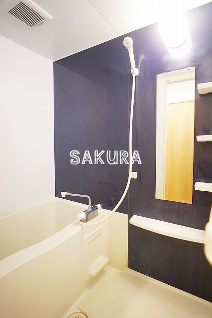 バス・シャワールーム　日々の疲れを癒すお風呂です♪