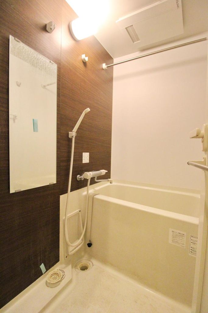 バス・シャワールーム　同シリーズ