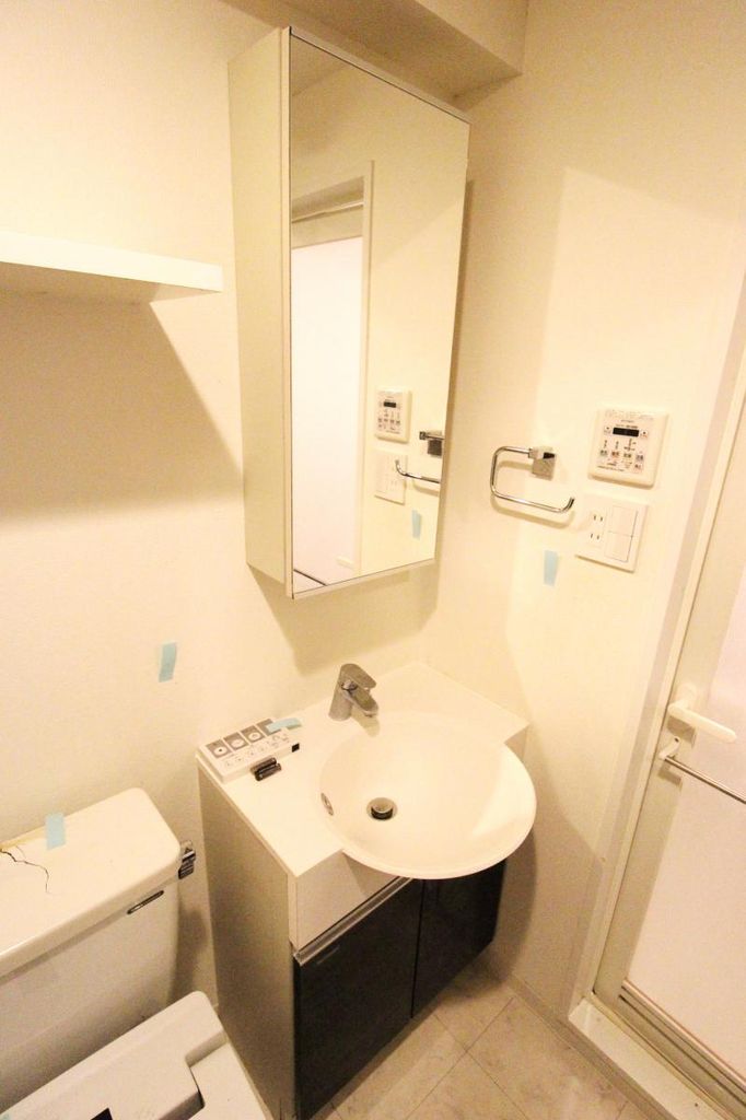 洗面設備　同シリーズ