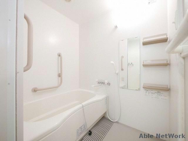 バス・シャワールーム　※同物件反転タイプ