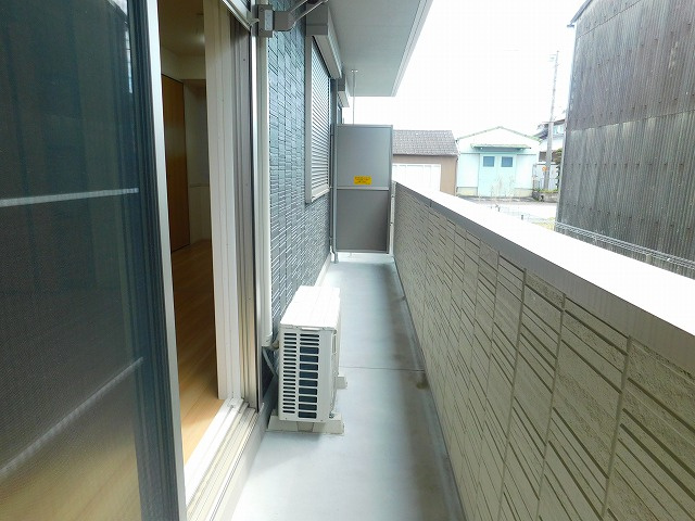 バルコニー　※同建物同型別のお部屋