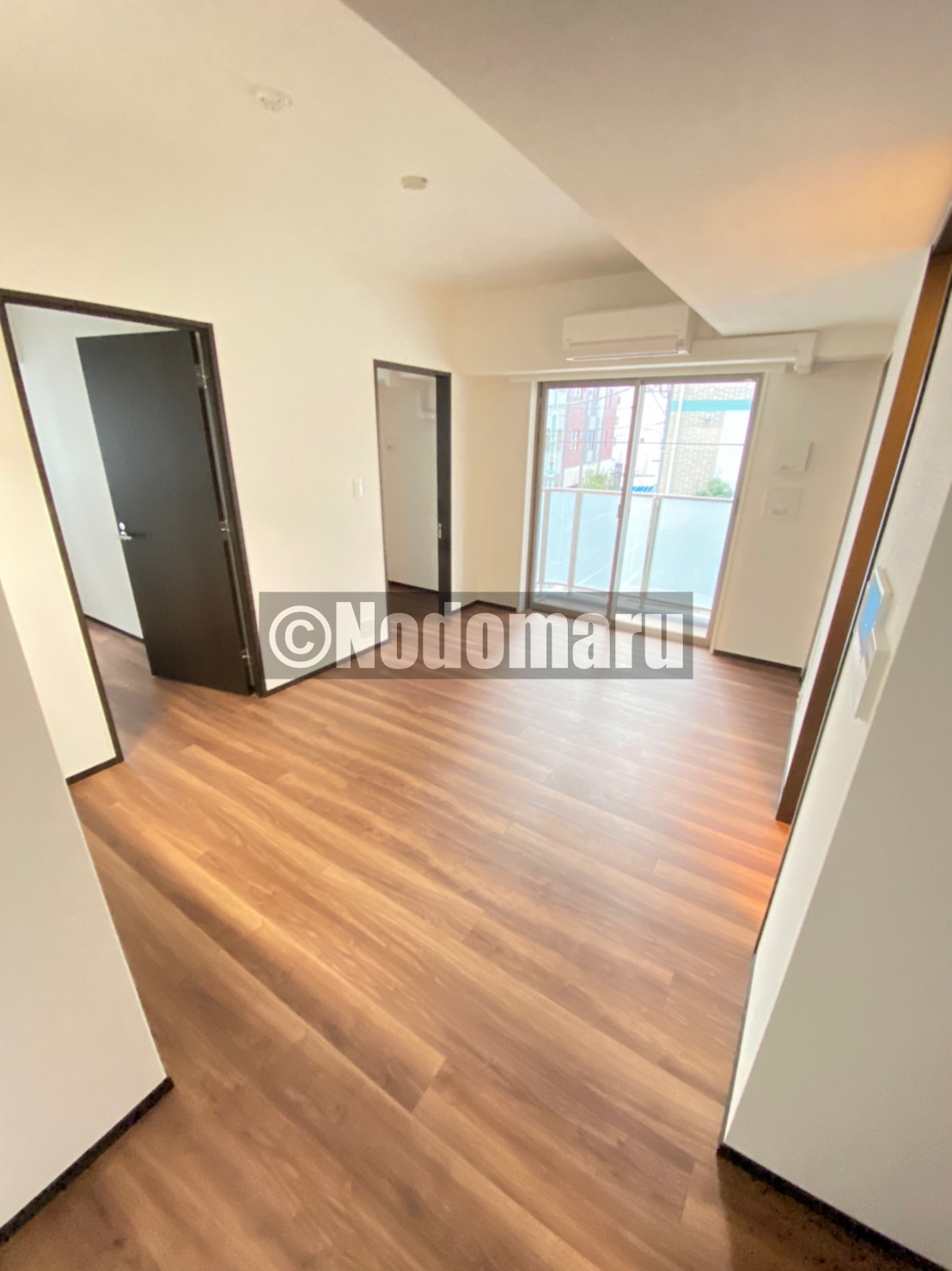 居室・リビング　※写真は同タイプの別部屋になります