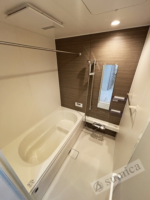 バス・シャワールーム　ゆったりお寛ぎください♪♪