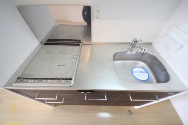 キッチン　セレニテ福島カルム