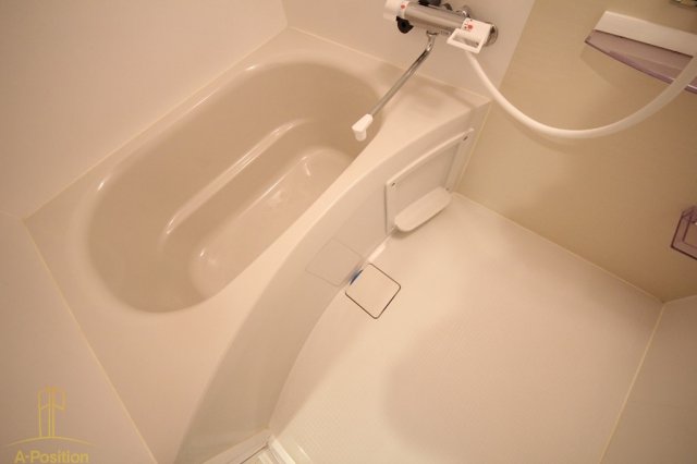 バス・シャワールーム　セレニテ福島カルム