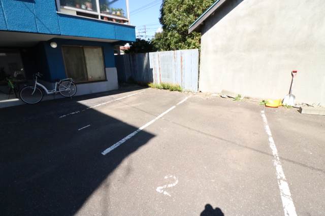 駐車場　駐車場♪