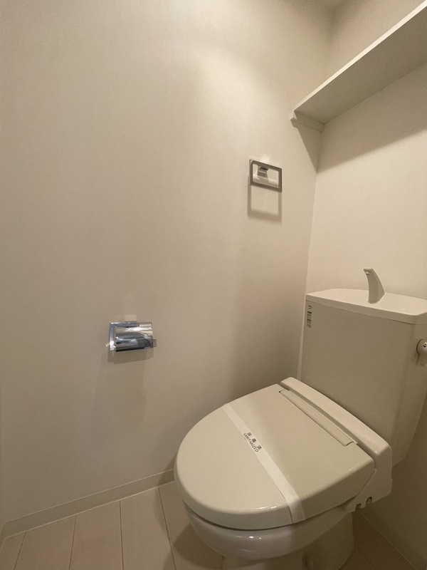 トイレ　キレイにクリーニング