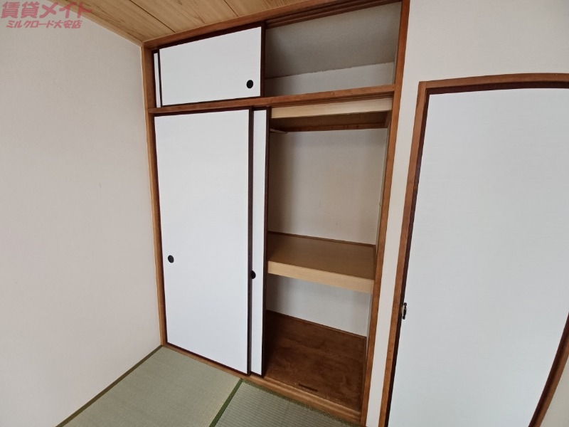 収納　別部屋参考写真です