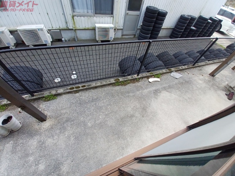 バルコニー　別部屋参考写真です