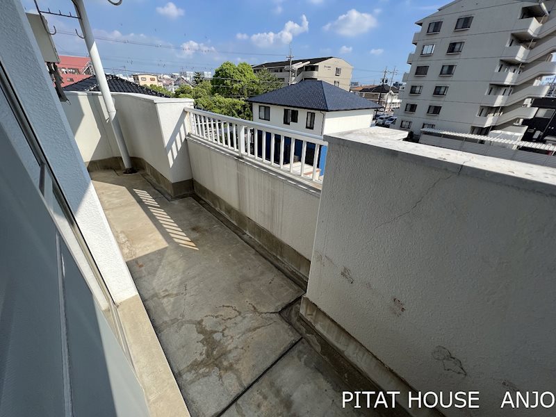 バルコニー　参考写真３０３（反転タイプ）